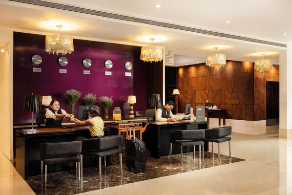 Lobby - Grand Mercure Bangalore (Bengaluru)