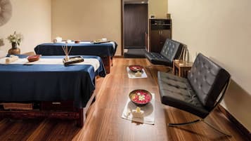 Couples treatment room(s), sauna, hot tub, steam room, body treatments