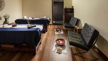 Couples treatment room(s), sauna, hot tub, steam room, body treatments