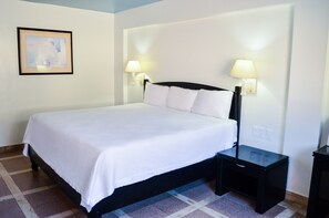 Chambre Supérieure, 1 très grand lit | Literie de qualité supérieure, bureau, Wi-Fi gratuit, draps fournis