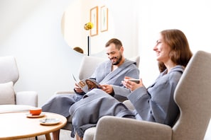 Body treatments, aromatherapy, deep-tissue massages, sports massages
