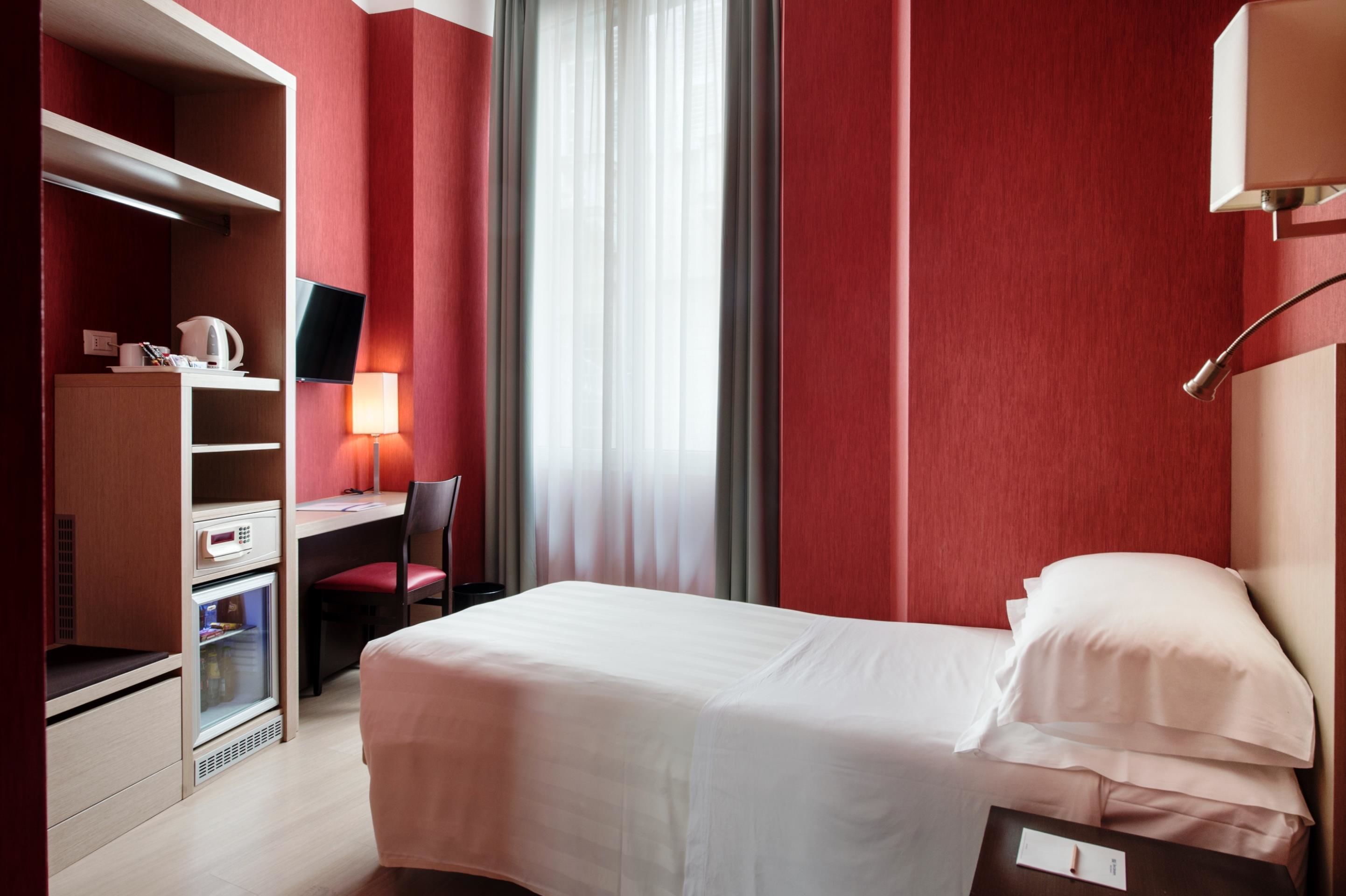 standard room, 1 single bed, non smoking | 1 bedroom, frette italian sheets, premium bedding, down duvets