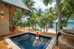 Beach Front Tree House with Plunge Pool | 客房景觀