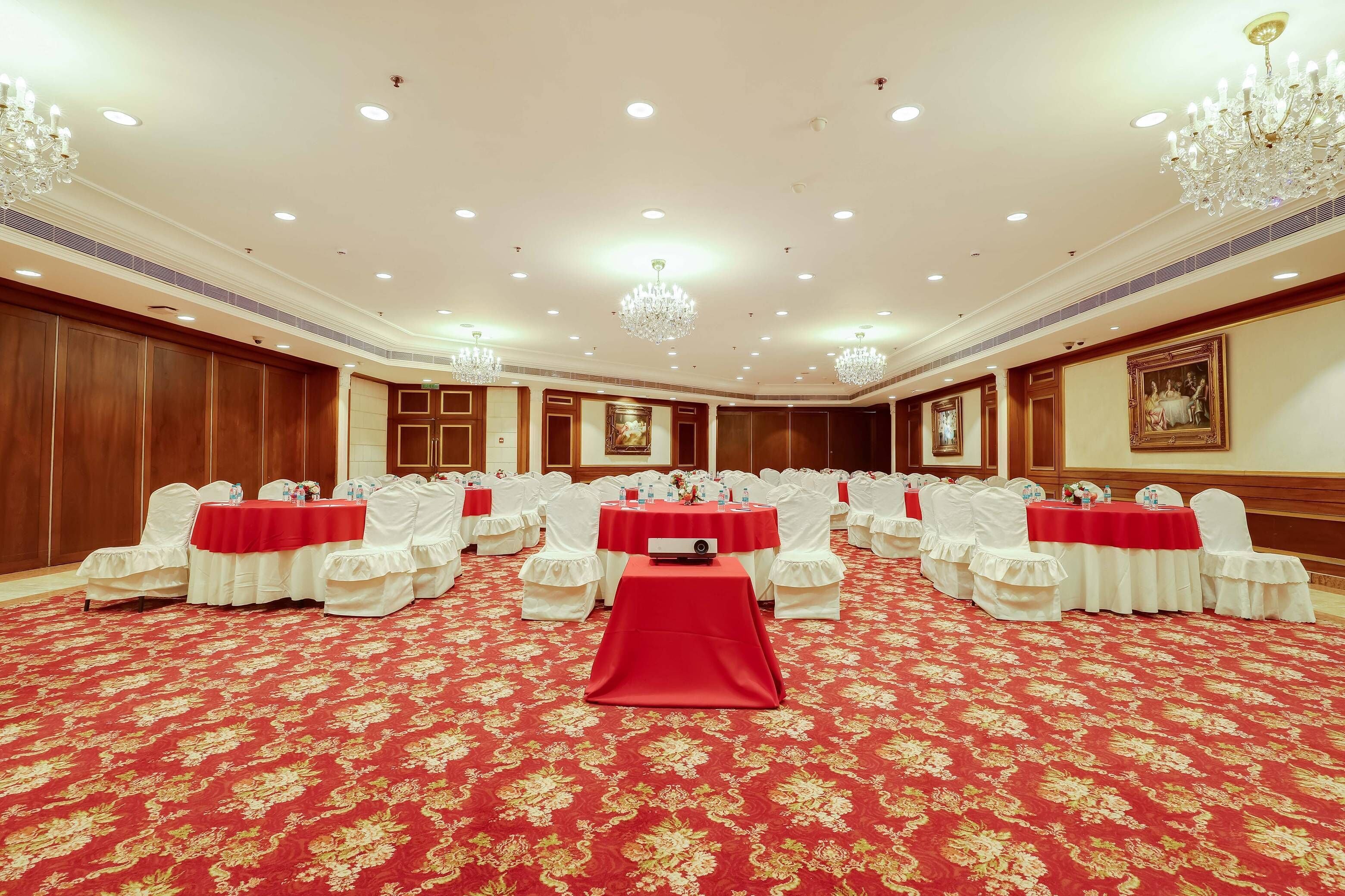 Foto - Hotel The Royal Plaza