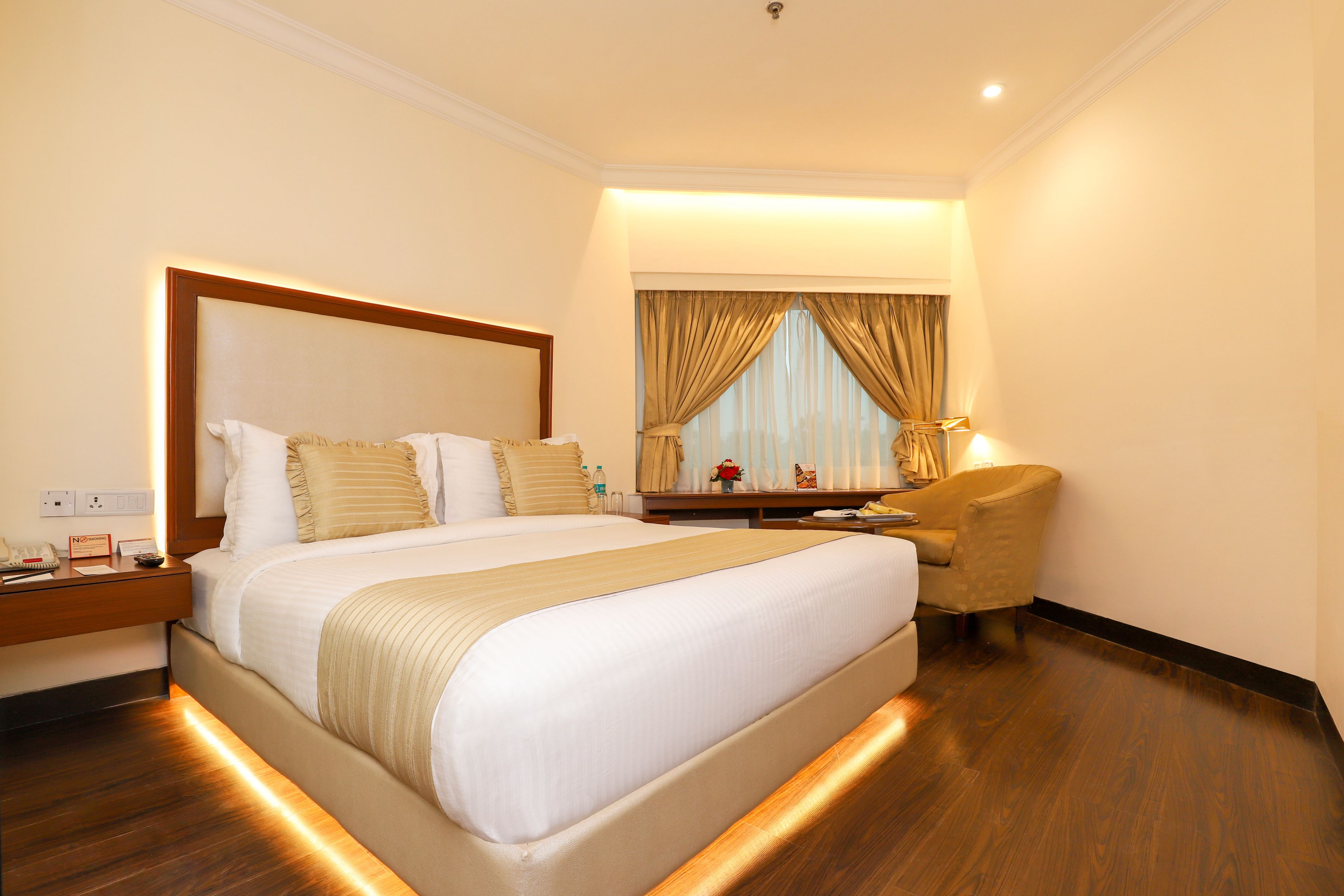 Foto - Hotel The Royal Plaza