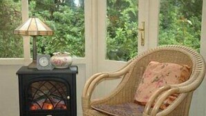 Standard Room | Fireplace - The Old Cable Historic House (Waterville)