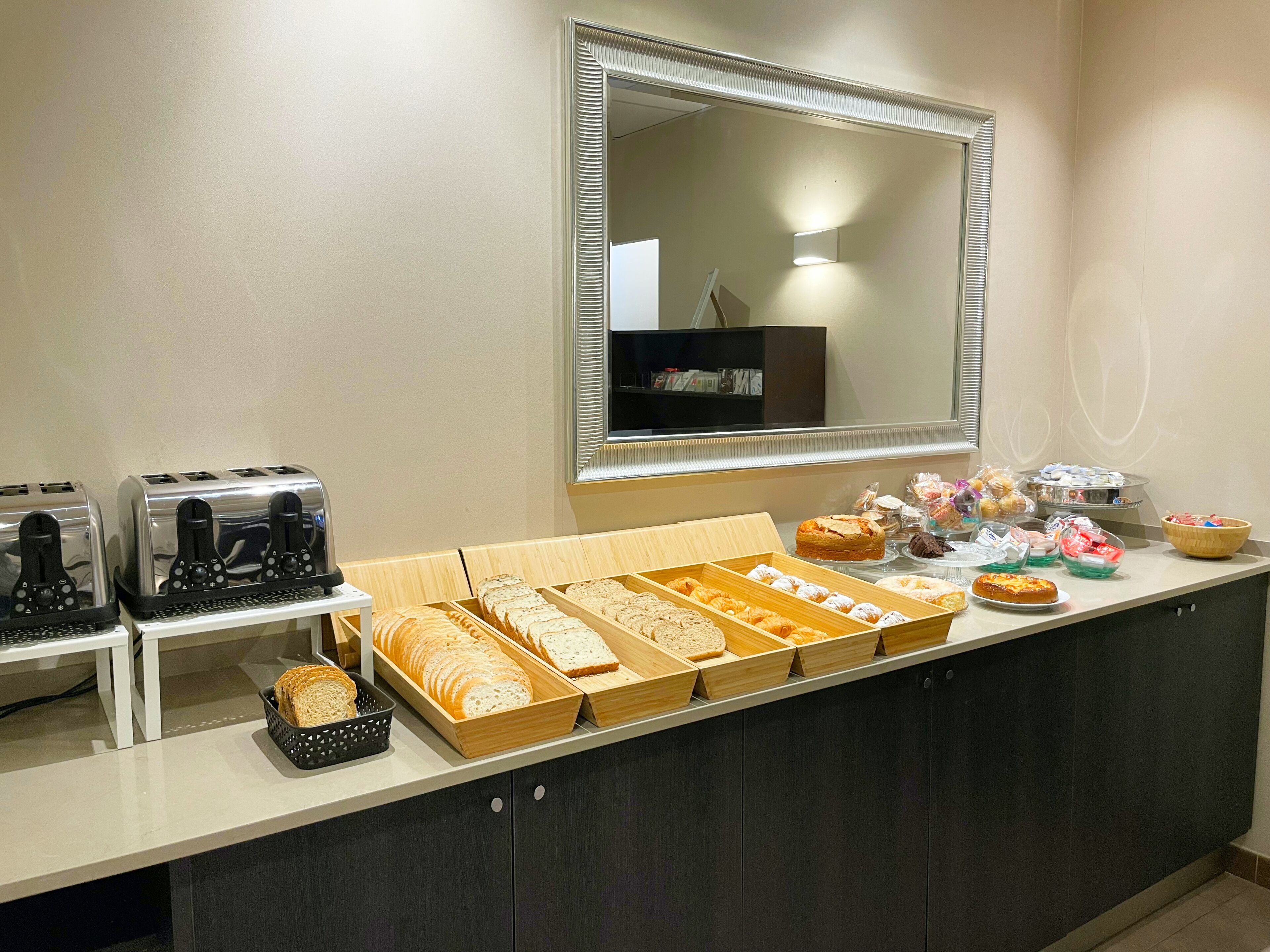daily buffet breakfast (eur 13.00 per person)