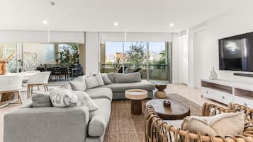 In-room safe, iron/ironing board, cots/infant beds, WiFi