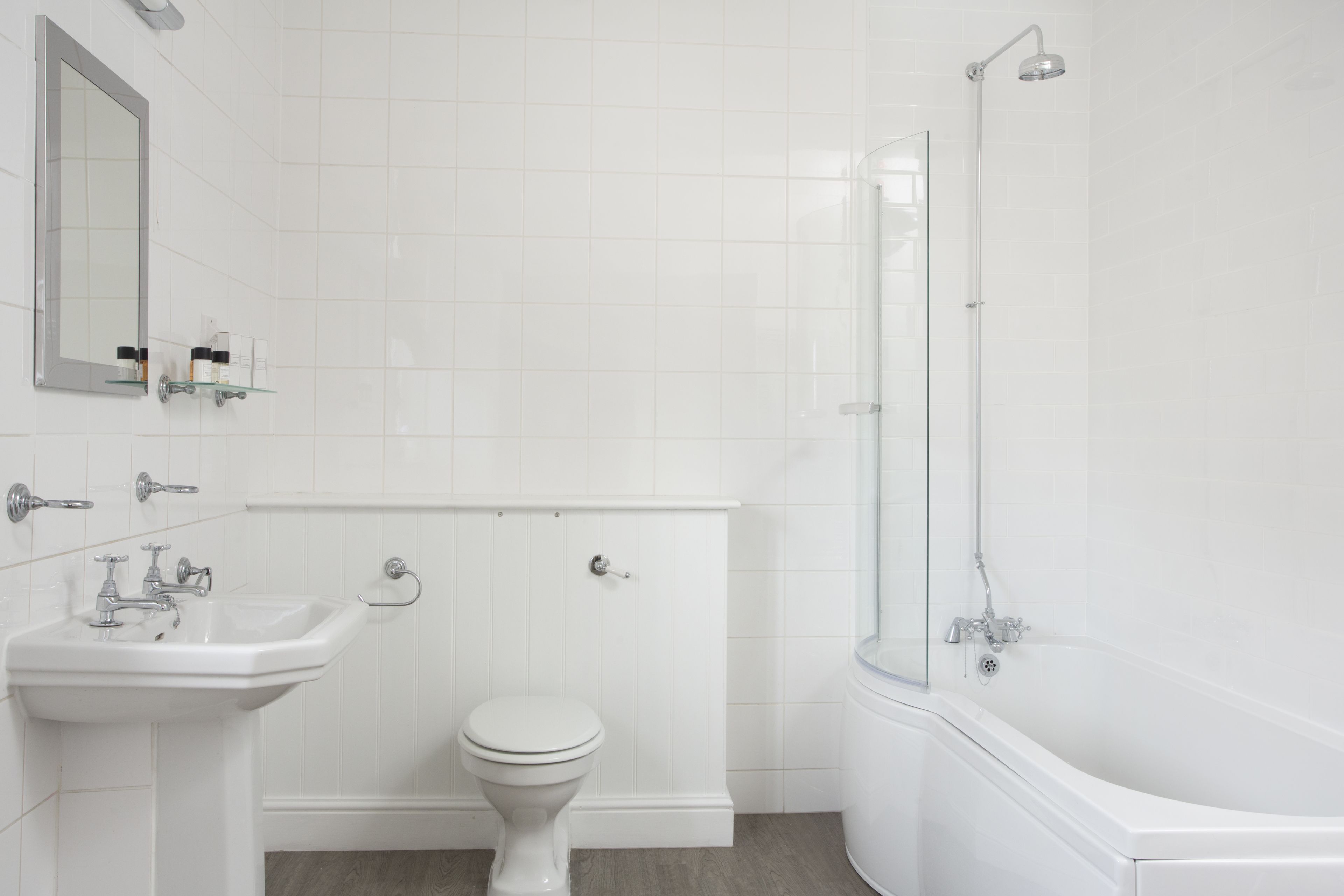 family room (4) | bathroom | shower, free toiletries, hair dryer, towels