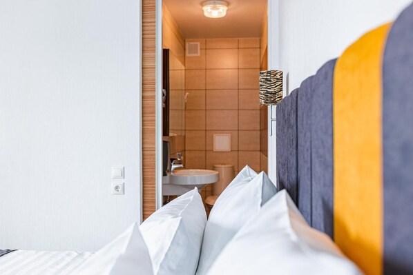 Desk, iron/ironing board, rollaway beds, free WiFi