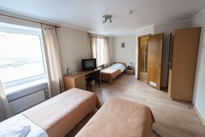 Desk, iron/ironing board, rollaway beds, free WiFi