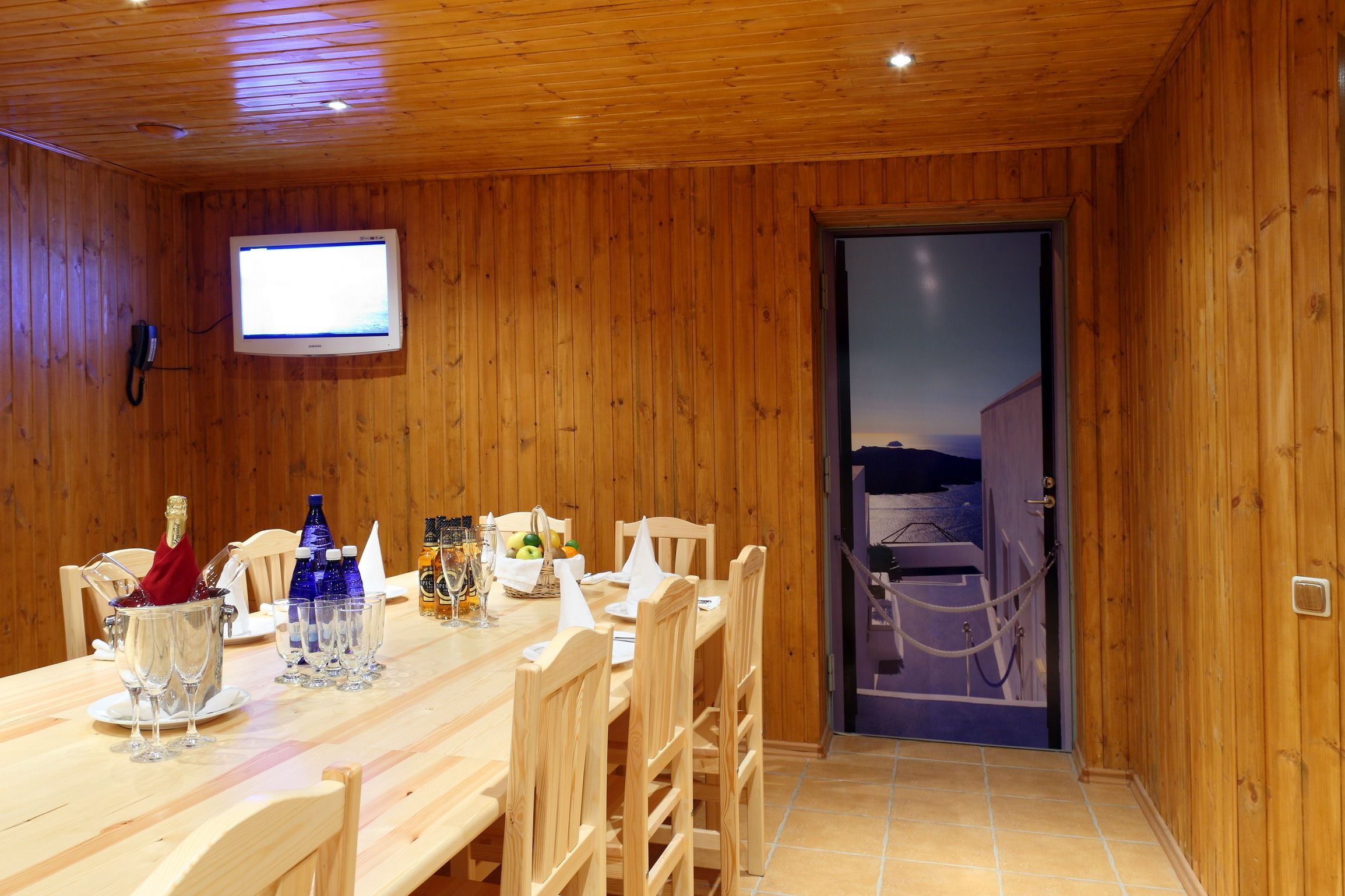 Body treatments, aromatherapy, hot stone massages, Thai massages