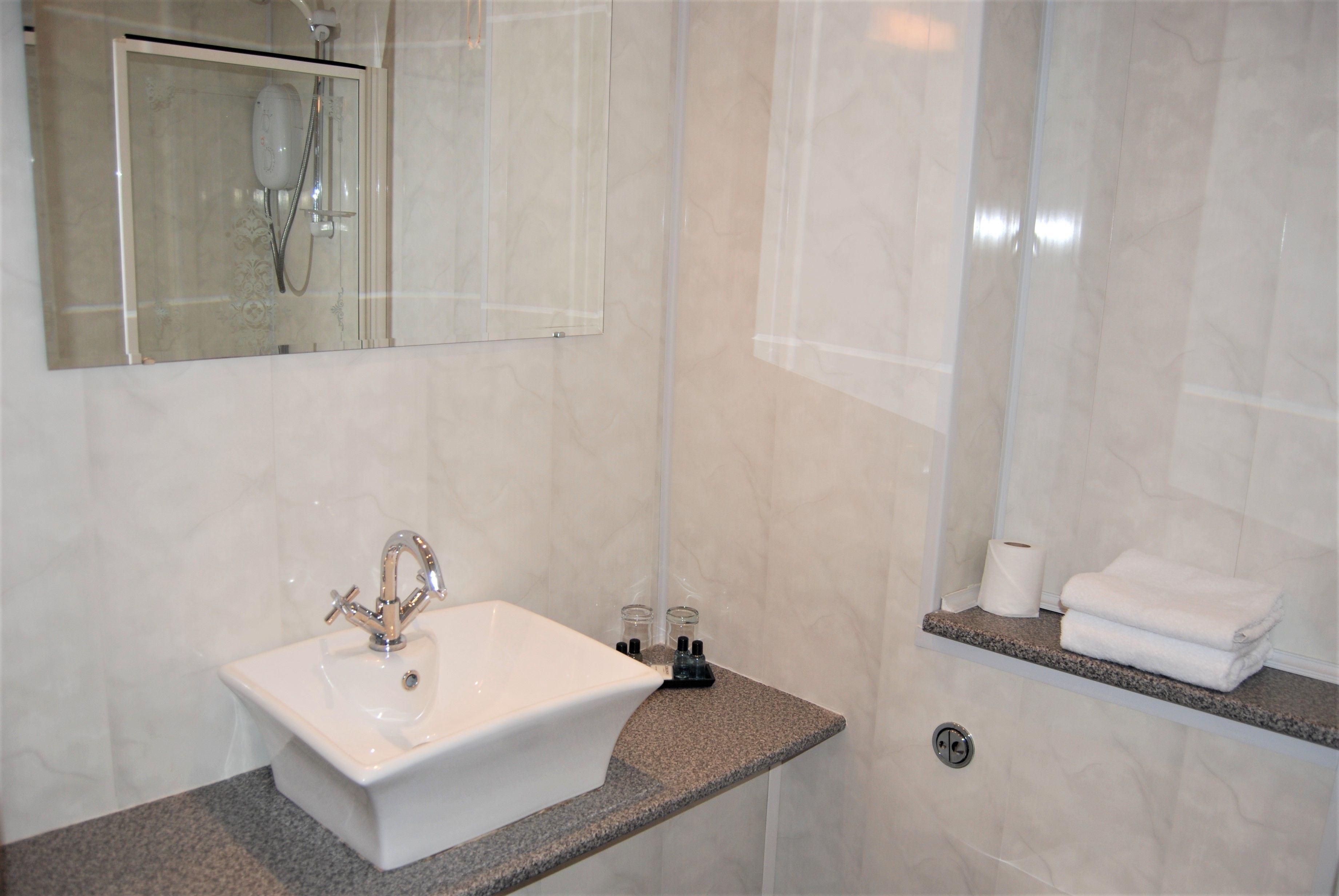 standard double room, balcony, sea view | bathroom | free toiletries, hair dryer, towels