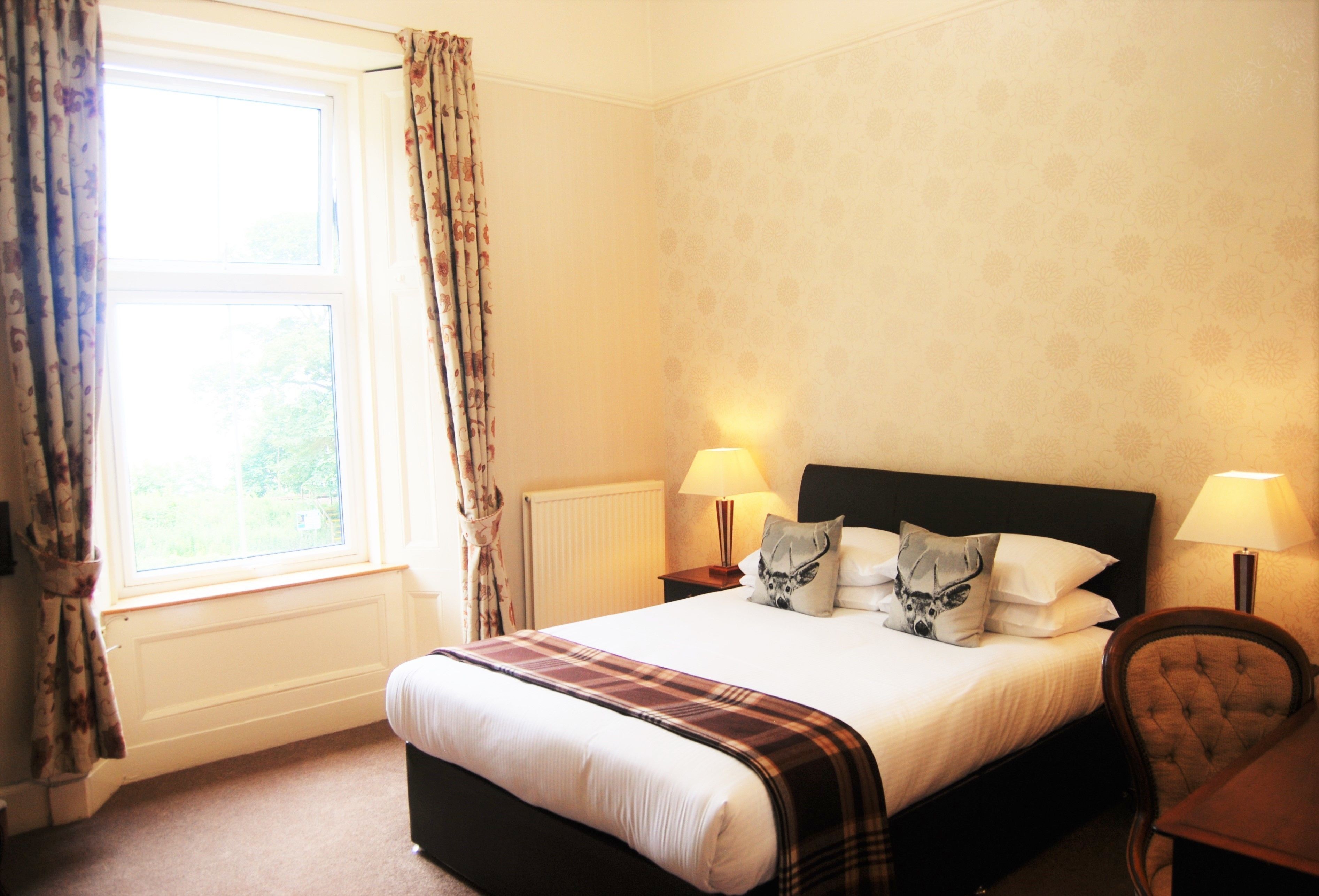 family quadruple room, 2 bedrooms, sea view | desk, rollaway beds, free wifi, bed sheets