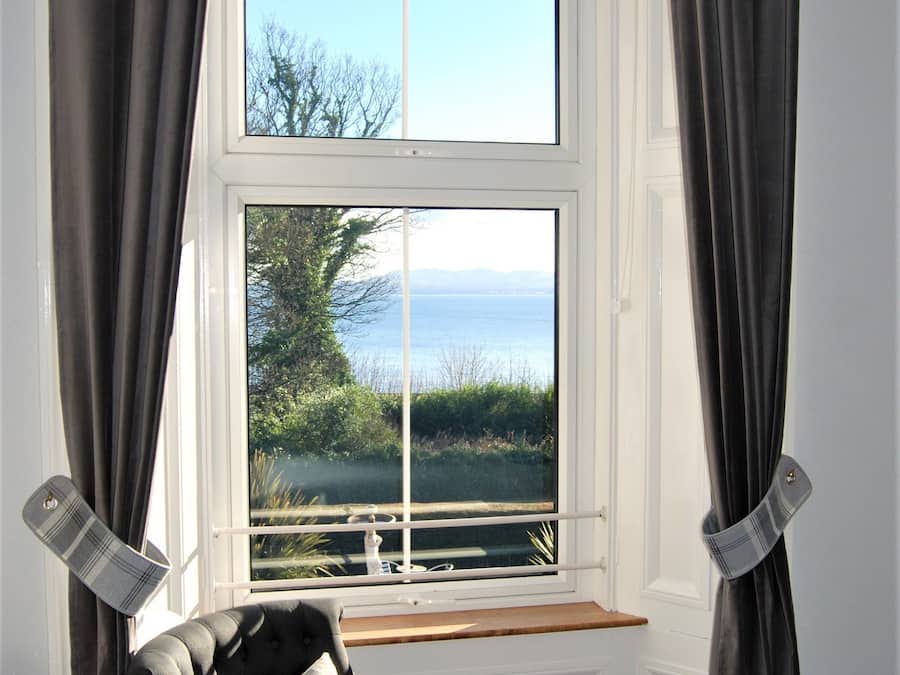 Desk, rollaway beds, free WiFi, bed sheets