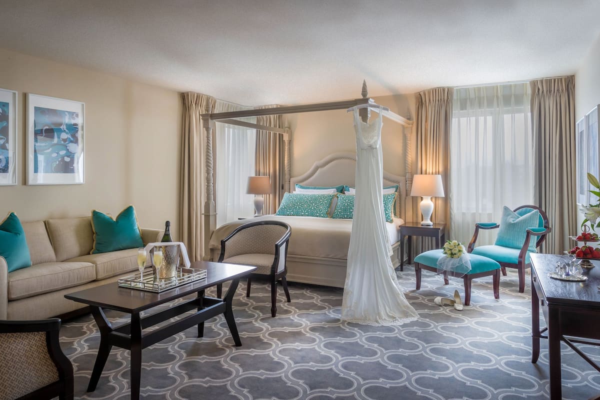 the killeshin suite | living area | flat-screen tv