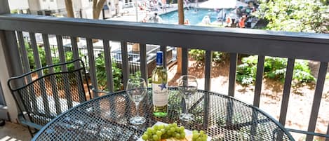 Appart'hôtel, 3 chambres | Terrasse/Patio