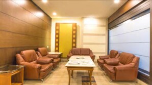 Ảnh chưa phân loại, 4 trong số 34 ảnh, nút