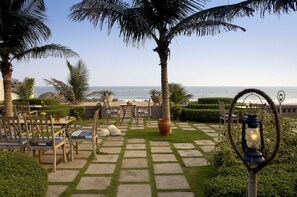 4 Restaurants, Frühstück, Mittagessen, Abendessen, internationale Küche