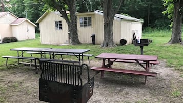 BBQ/picnic area