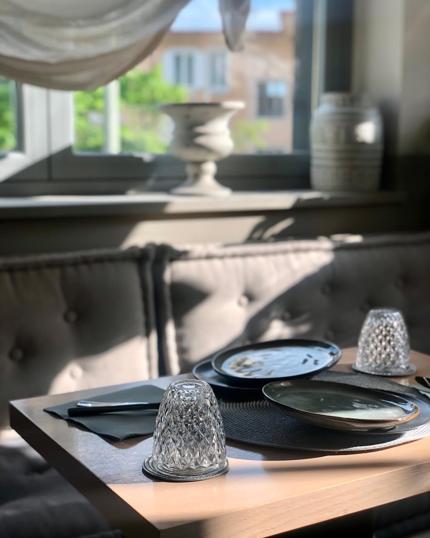 Daily buffet breakfast (EUR 10 per person)