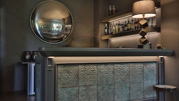 Bar (en el alojamiento)