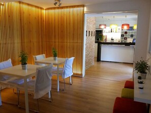 Sala de estar en el lobby