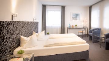 In-room safe, desk, soundproofing, iron/ironing board