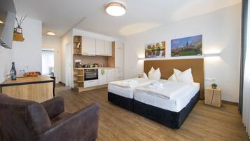 In-room safe, desk, soundproofing, iron/ironing board