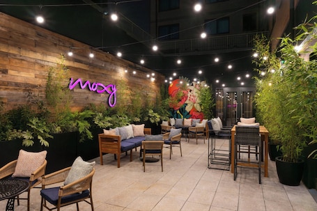 Servicio de la propiedad. Moxy Belfast City