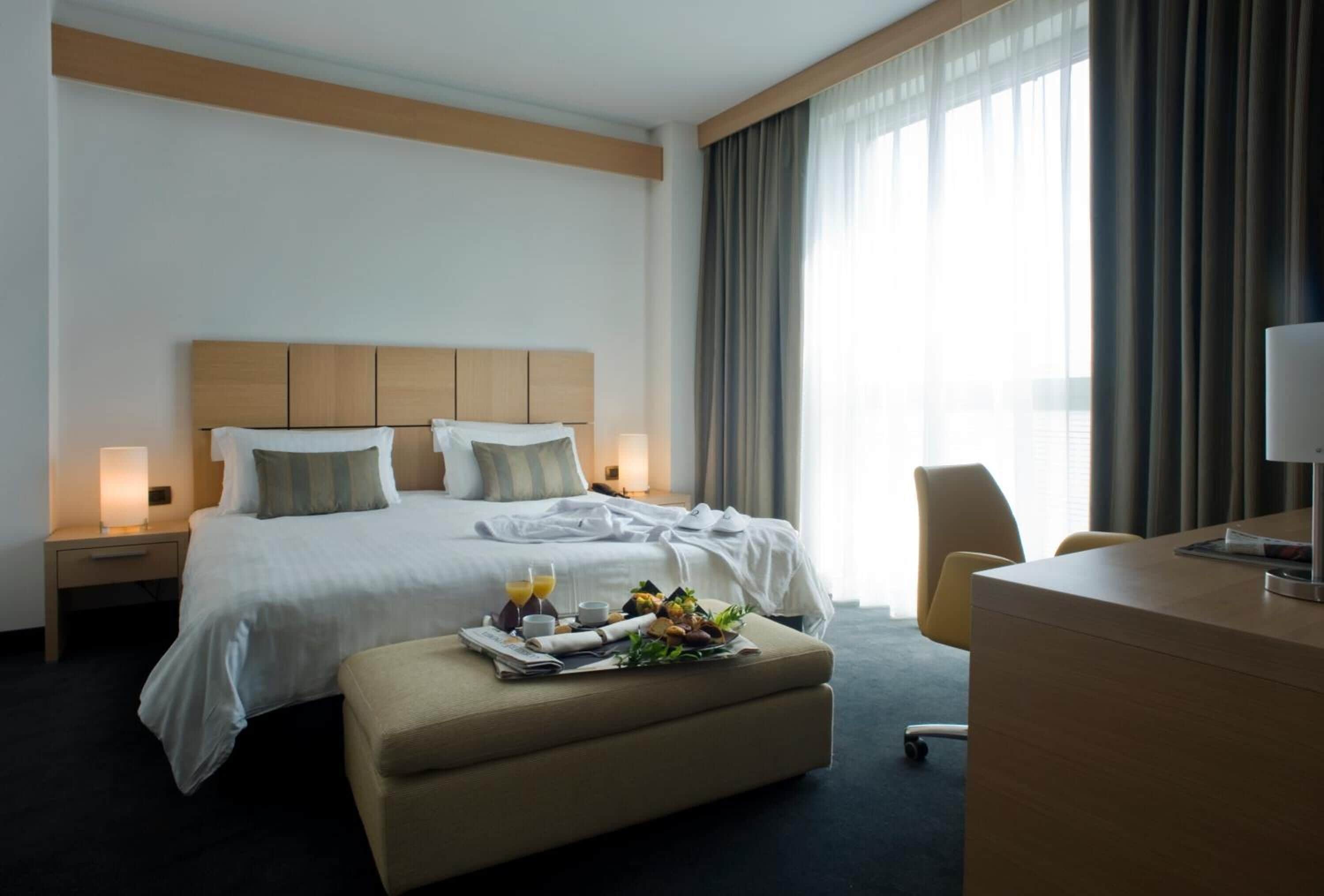 superior double room, 1 king bed | hypo-allergenic bedding, down duvets, minibar, in-room safe