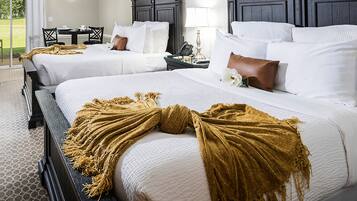 Kamer, 2 queensize bedden, uitzicht op golfbaan | Lakens van Egyptisch katoen, luxe beddengoed, pillowtop-bedden