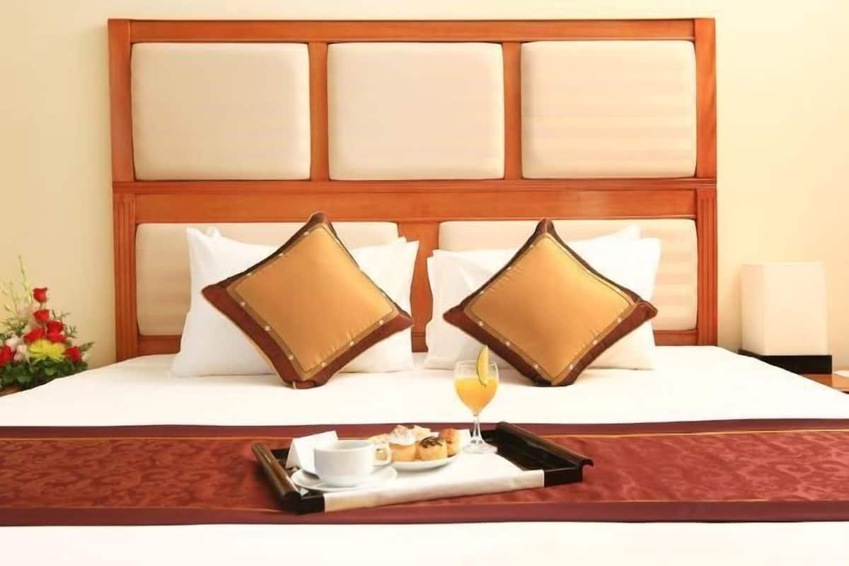 Minibar, una cassaforte in camera, una scrivania, tende oscuranti