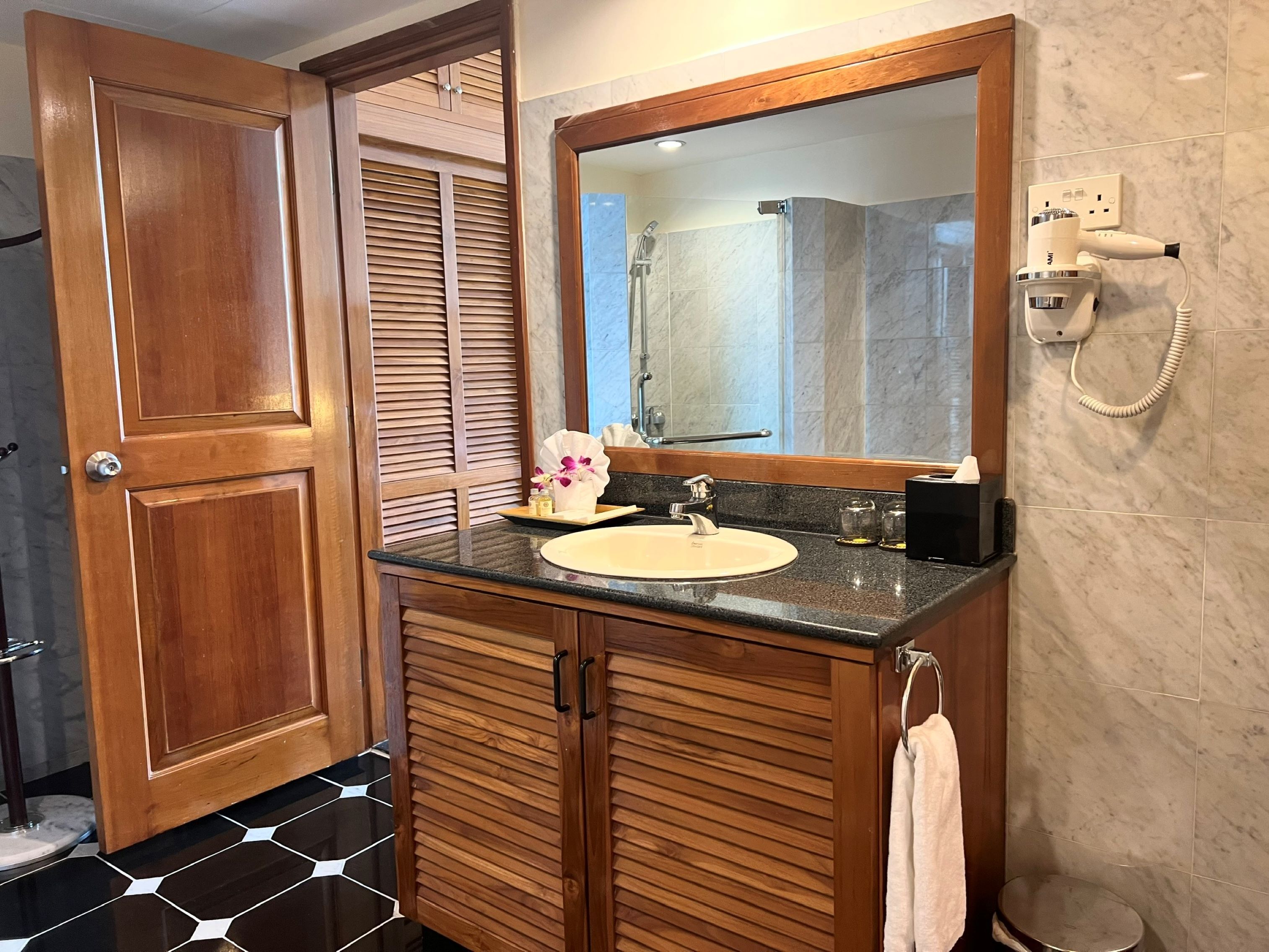 Photo - Ramana Saigon Hotel