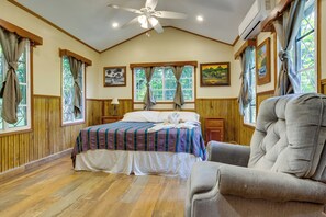 Cabana | Premium bedding, pillowtop beds, in-room safe, individually decorated - Midas Belize (San Ignacio)