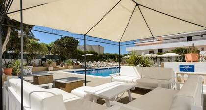 Apartamentos San Antonio Beach