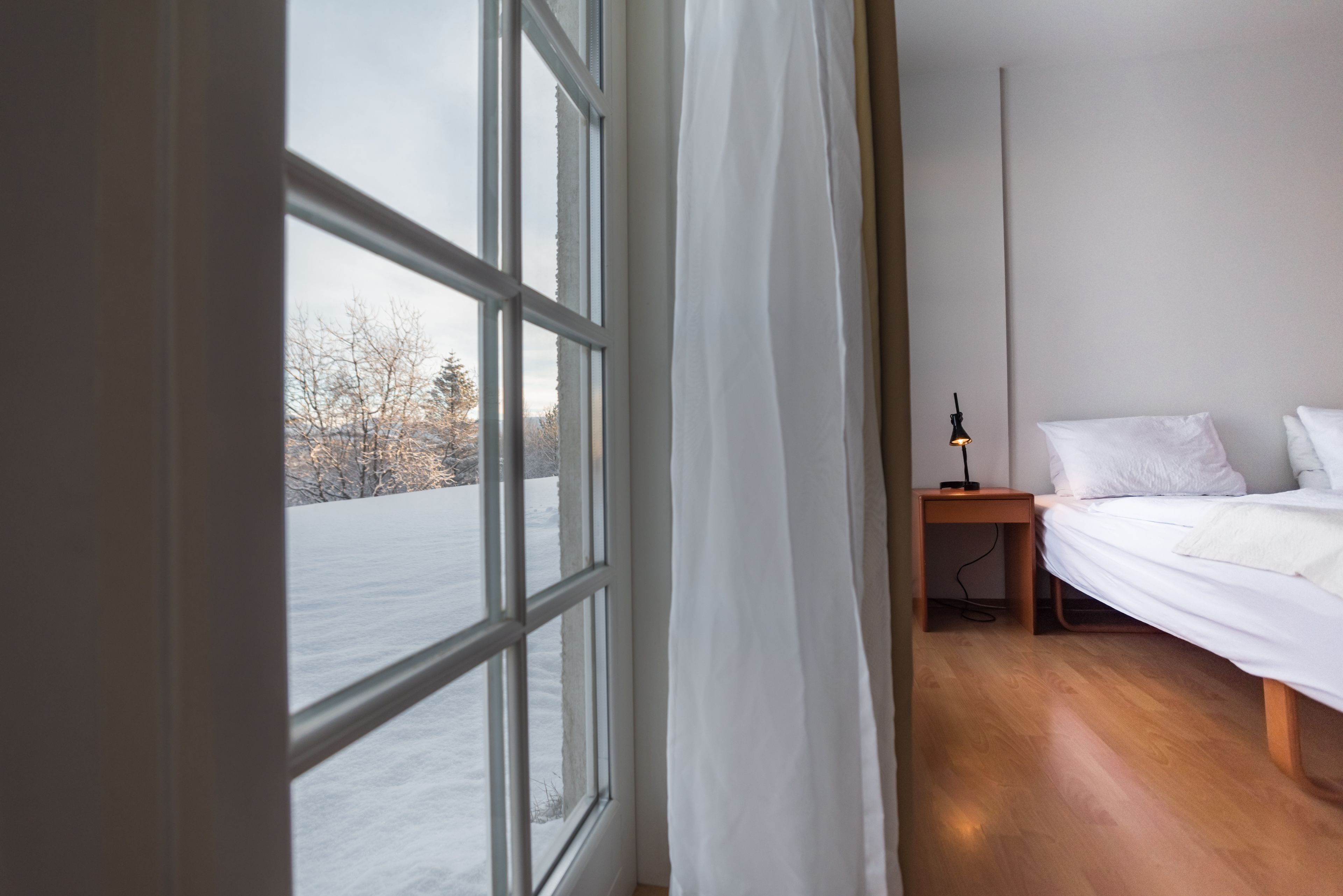 family room, 1 bedroom | desk, soundproofing, iron/ironing board, rollaway beds