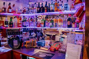 Bar (on property) - Hotel Laxnes (Mosfellsbær)