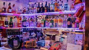 Bar (on property) - Hotel Laxnes (Mosfellsbær)