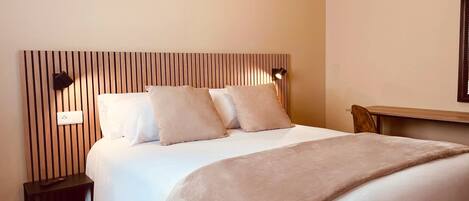 Desk, free WiFi, bed sheets