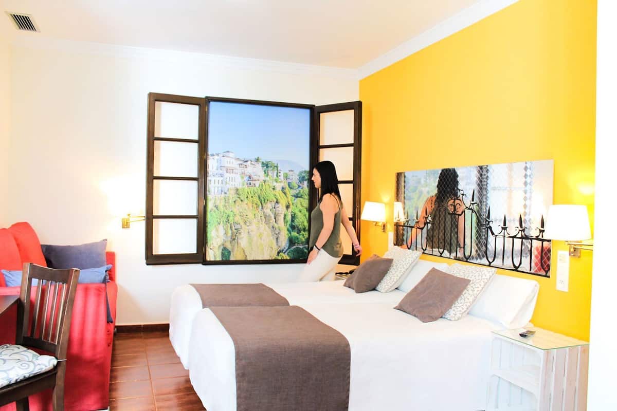 Desk, free WiFi, bed sheets