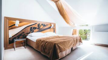 Superior Double or Twin Room (incl. SPA access) | Minibar, in-room safe, desk, iron/ironing board