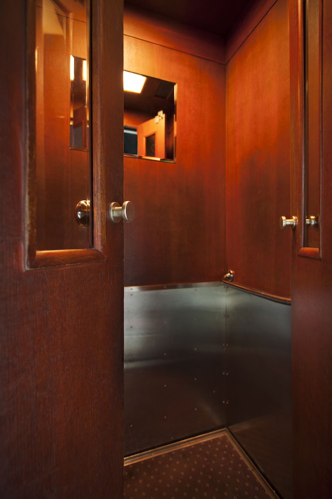 Daniel Griffin Aparthotel by null