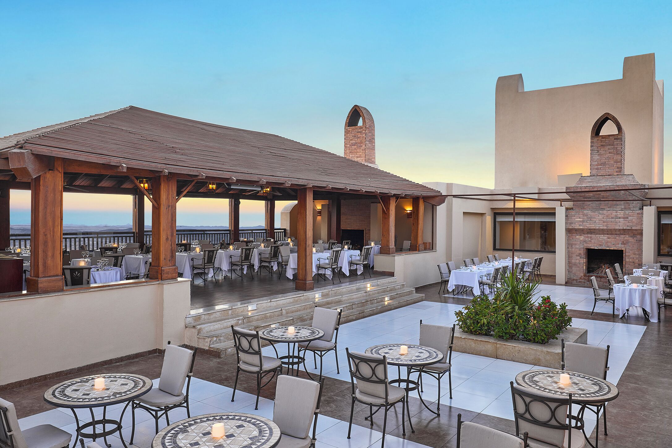 5 restaurants, spécialités Cuisine internationale