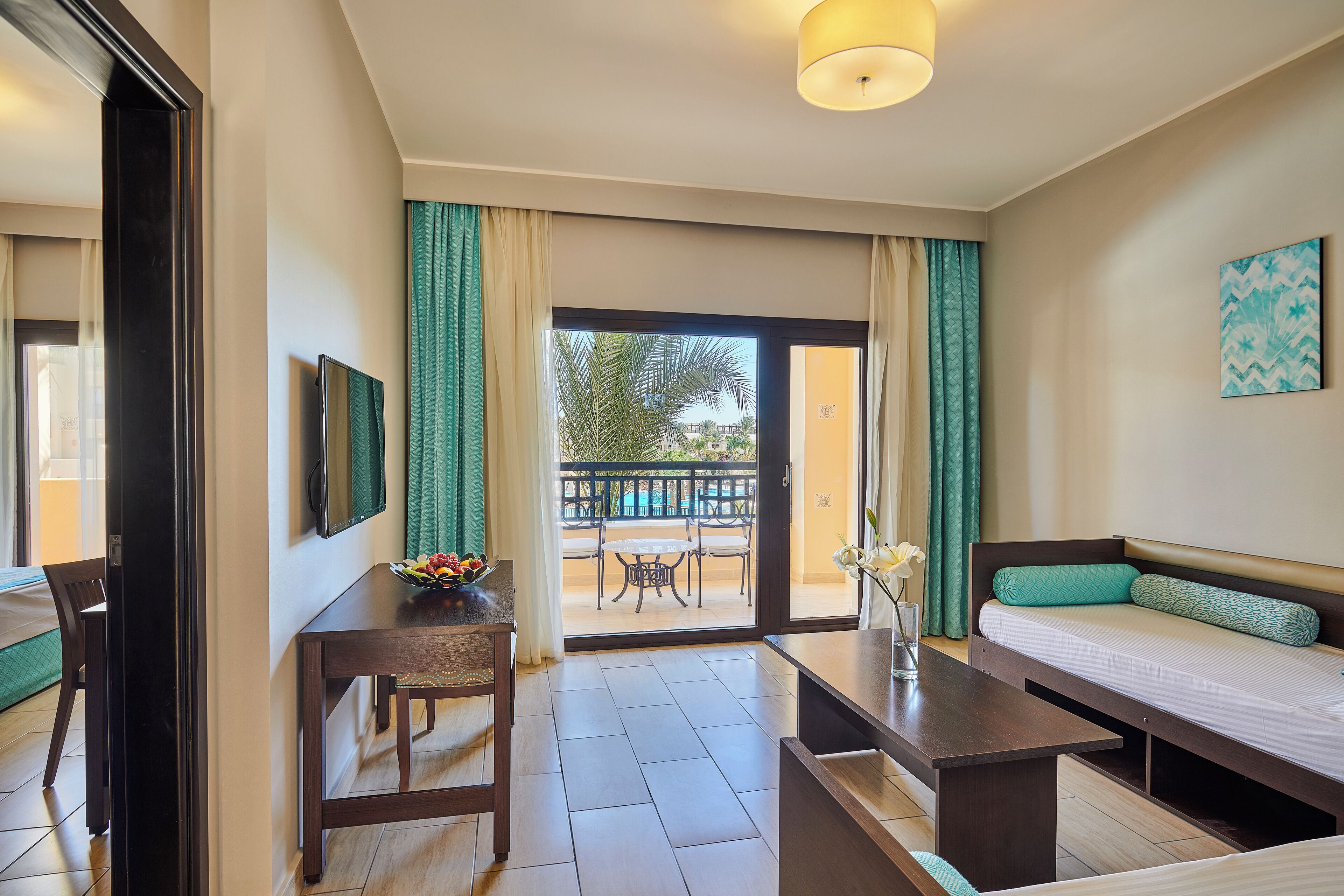 Minibar, in-room safe, individually furnished, desk