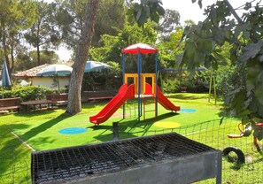 Grill-/Picknickplatz
