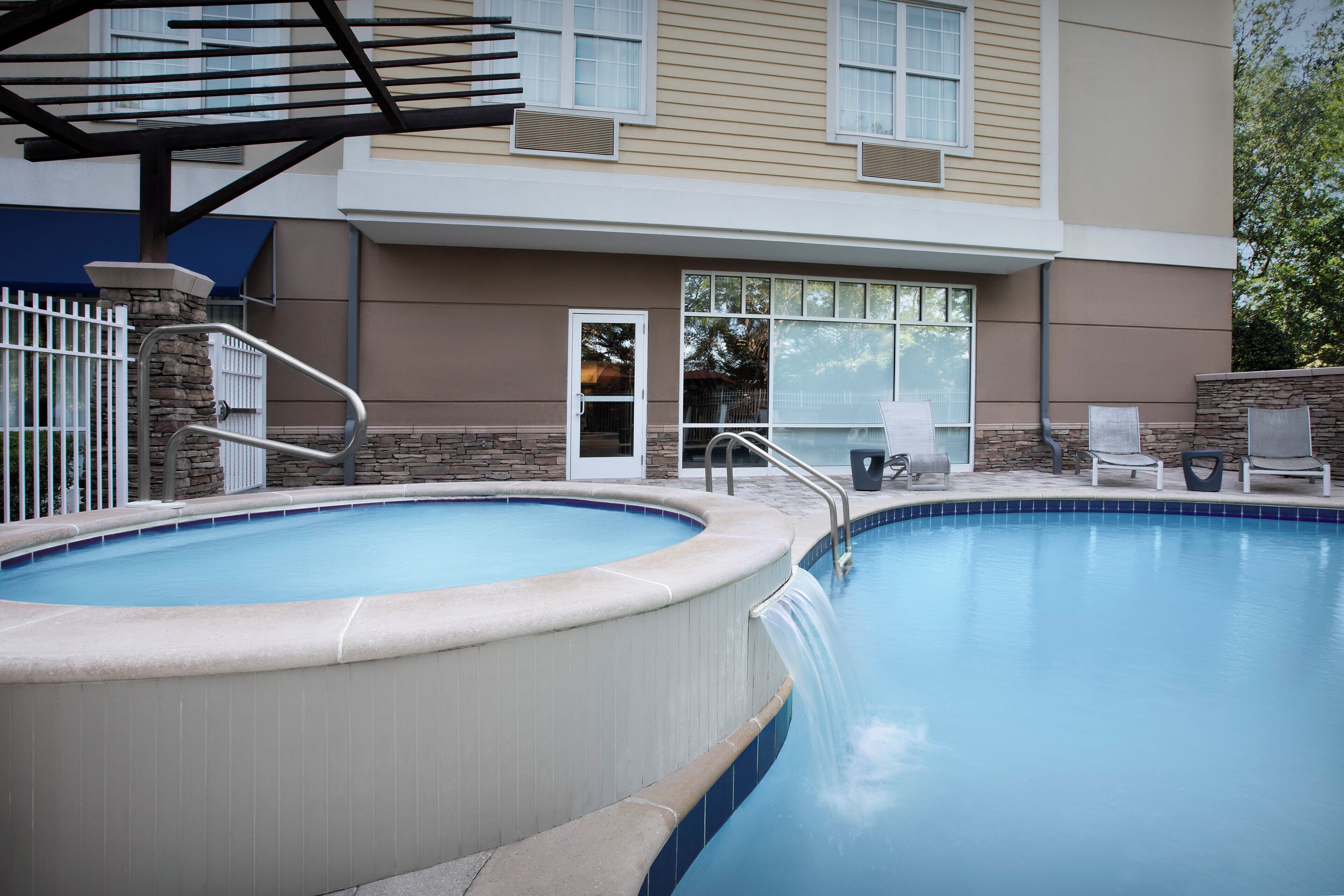 Photo - Hotel Indigo Jacksonville-Deerwood Park by IHG