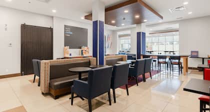 Holiday Inn Express Hotel & Suites Edmonton South by IHG