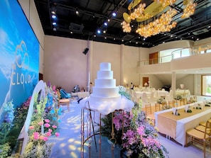 Indoor wedding - MetroPoint Bangkok (Bangkok)