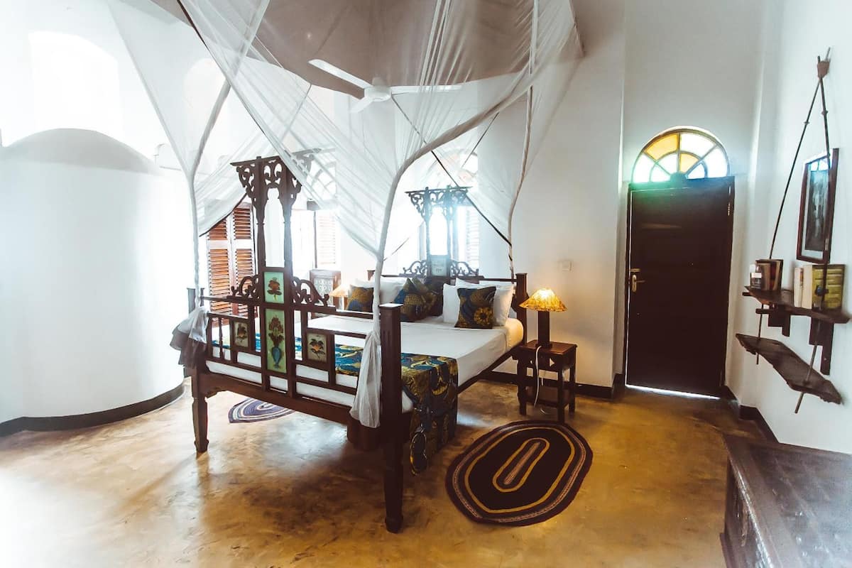 in-room safe, individually decorated, individually furnished, free wifi